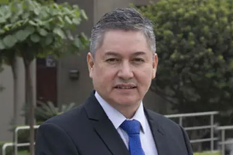 carlos-espinoza